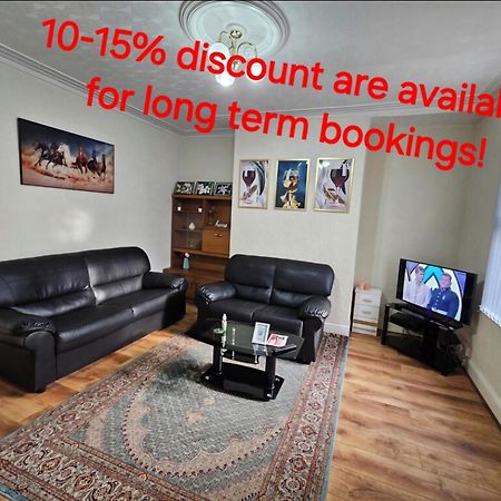 Spacious Two Bedroom House, Parking And Wifi Leeds (West Yorkshire) Exterior foto