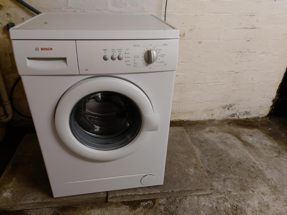 Spacious Two Bedroom House, Parking And Wifi Leeds (West Yorkshire) Exterior foto